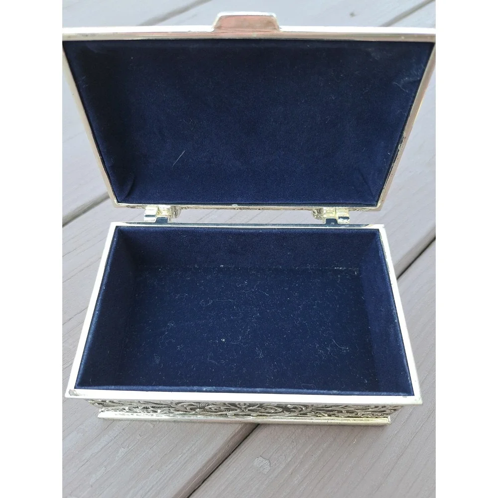 VTG Silver Plated Trinket Jewelry Box Present For Mother Blue Velvet Inner